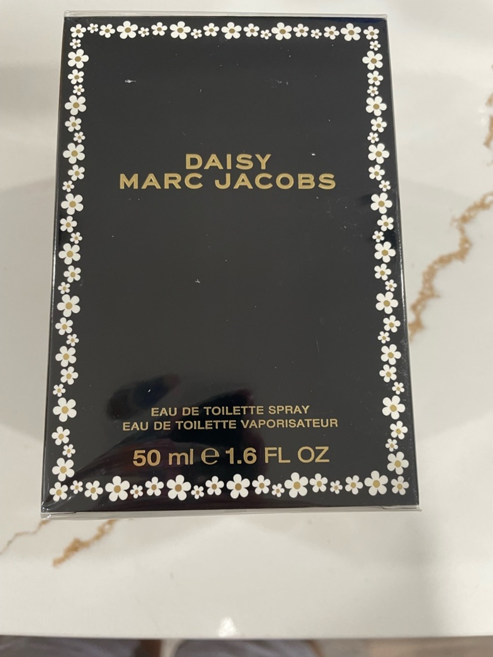 Marc Jacobs Daisy Eau de Toilette - 1.6 oz New in Sealed Box- Authentic